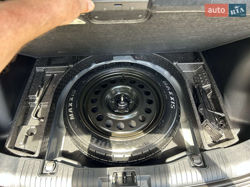 Внедорожник / Кроссовер Ford Escape 2022 в Киеве