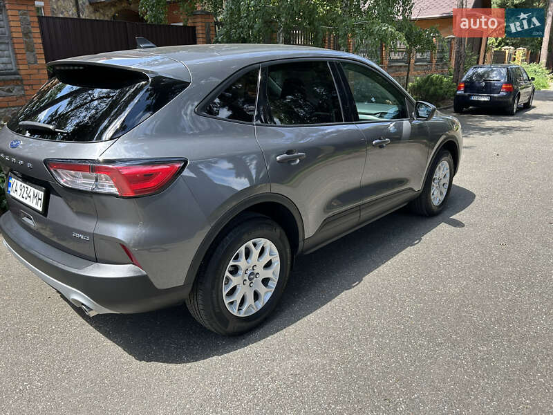 Внедорожник / Кроссовер Ford Escape 2022 в Киеве