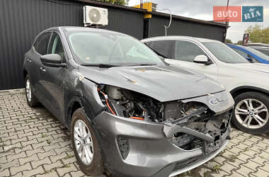 Внедорожник / Кроссовер Ford Escape 2022 в 