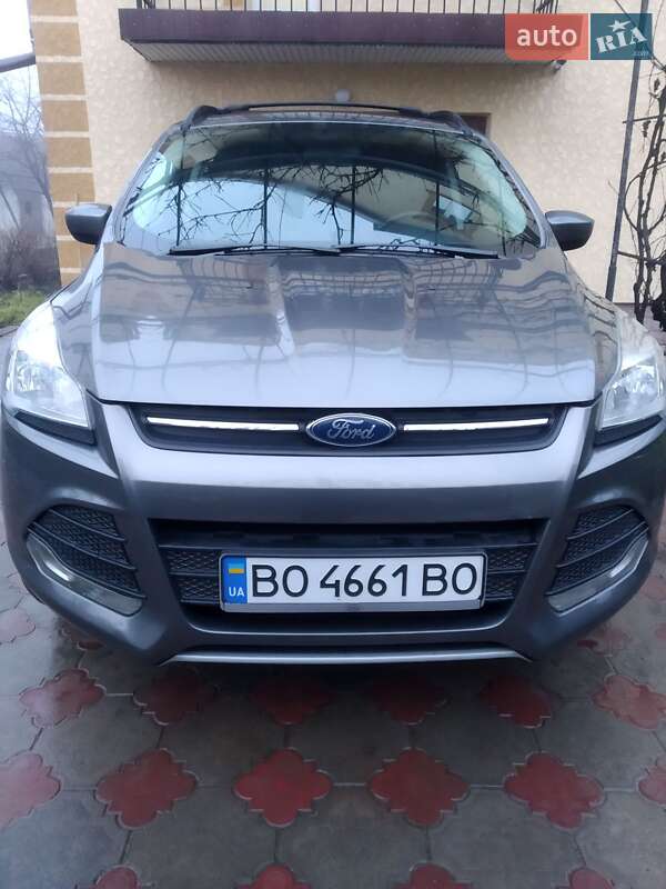 Внедорожник / Кроссовер Ford Escape 2014 в Тернополе