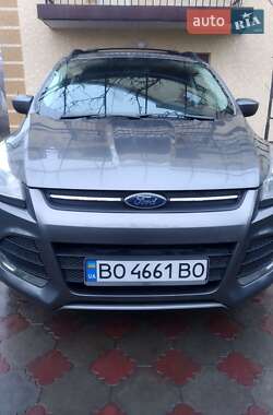 Позашляховик / Кросовер Ford Escape 2014 в 