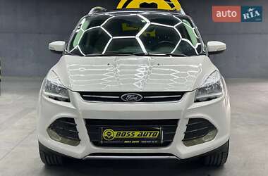 Внедорожник / Кроссовер Ford Escape 2015 в 