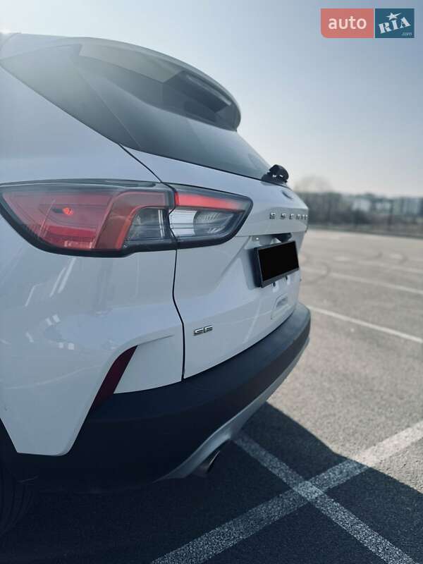 Внедорожник / Кроссовер Ford Escape 2020 в Дубно