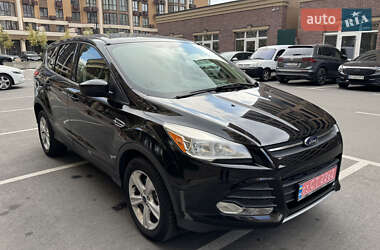 Внедорожник / Кроссовер Ford Escape 2014 в Киеве