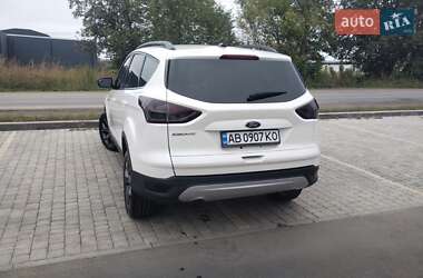 Внедорожник / Кроссовер Ford Escape 2013 в 