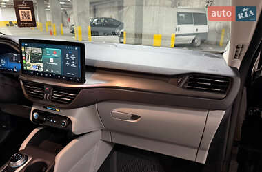 Внедорожник / Кроссовер Ford Escape 2024 в 