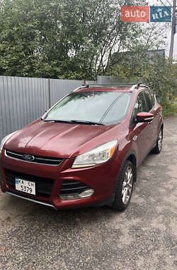 Внедорожник / Кроссовер Ford Escape 2013 в 