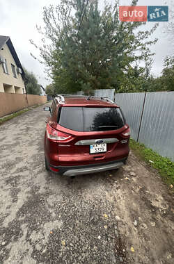 Внедорожник / Кроссовер Ford Escape 2013 в 