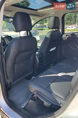 Внедорожник / Кроссовер Ford Escape 2014 в 