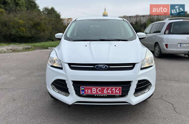 Внедорожник / Кроссовер Ford Escape 2015 в 