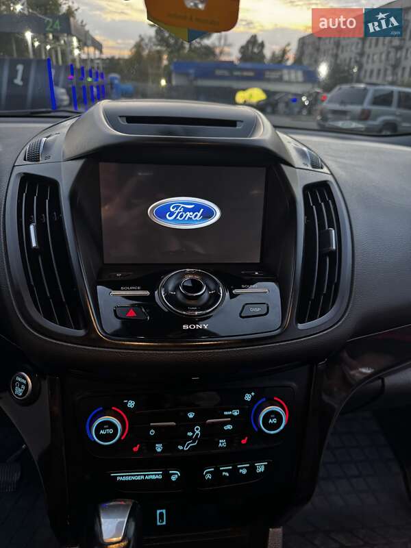 Внедорожник / Кроссовер Ford Escape 2018 в Славянске