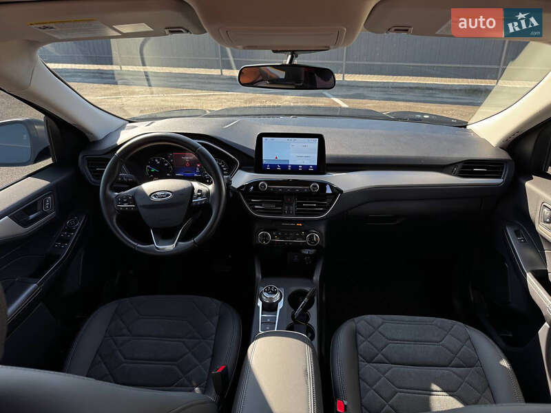 Внедорожник / Кроссовер Ford Escape 2022 в Киеве