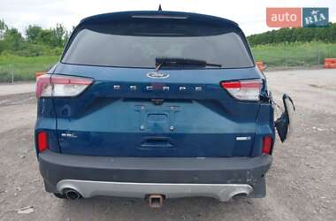 Внедорожник / Кроссовер Ford Escape 2020 в 