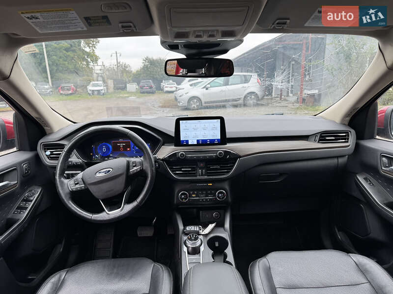 Внедорожник / Кроссовер Ford Escape 2020 в Ровно