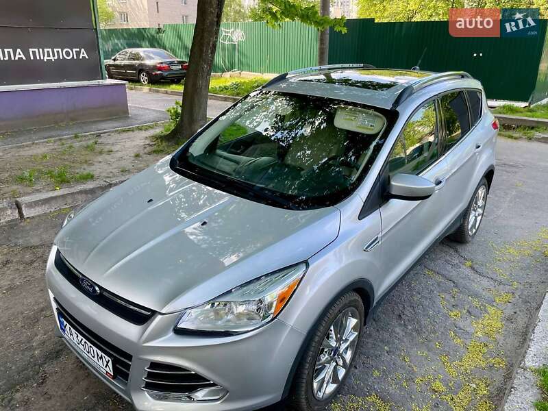 Внедорожник / Кроссовер Ford Escape 2015 в Киеве