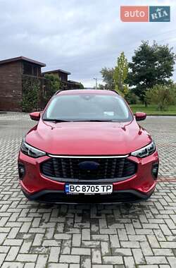 Внедорожник / Кроссовер Ford Escape 2023 в 