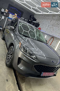Внедорожник / Кроссовер Ford Escape 2022 в 
