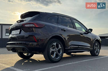 Внедорожник / Кроссовер Ford Escape 2023 в 