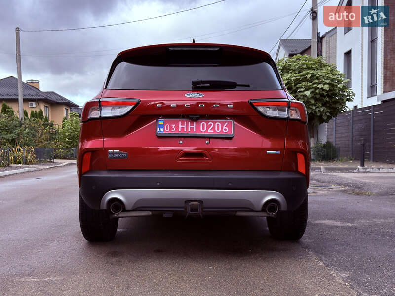 Внедорожник / Кроссовер Ford Escape 2020 в Киеве