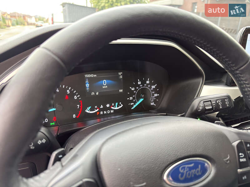 Внедорожник / Кроссовер Ford Escape 2020 в Киеве