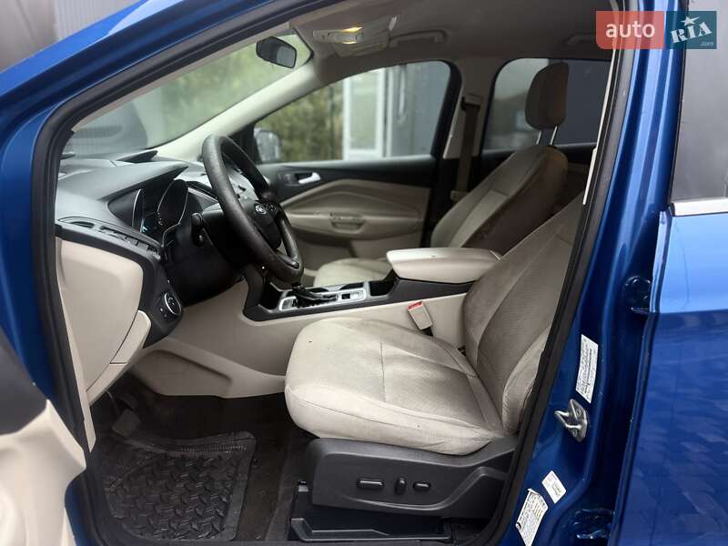 Внедорожник / Кроссовер Ford Escape 2018 в Львове