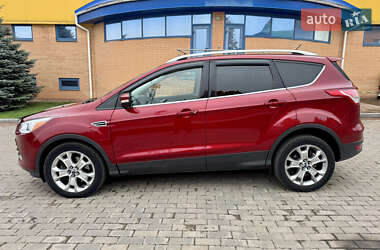 Внедорожник / Кроссовер Ford Escape 2014 в 