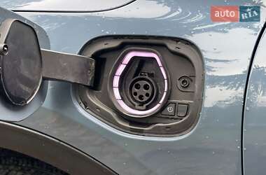 Позашляховик / Кросовер Ford Escape 2023 в 