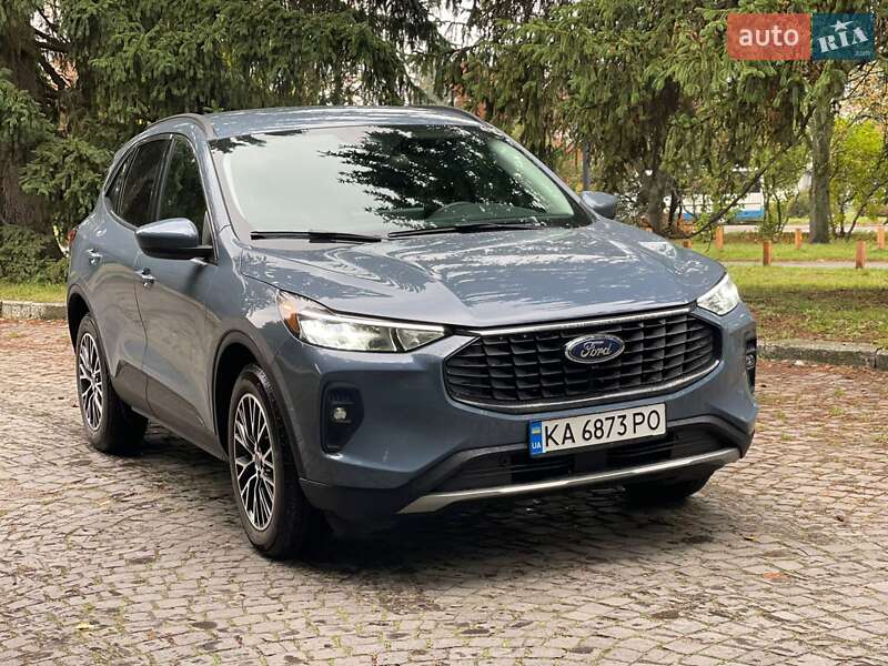 Внедорожник / Кроссовер Ford Escape 2023 в Киеве
