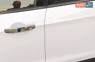 Внедорожник / Кроссовер Ford Escape 2014 в 