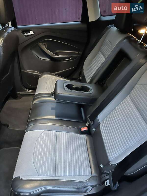 Позашляховик / Кросовер Ford Escape 2017 в Львові фото 10 Позашляховик / Кросовер Ford Escape 2017 в Львові