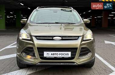 Внедорожник / Кроссовер Ford Escape 2013 в 