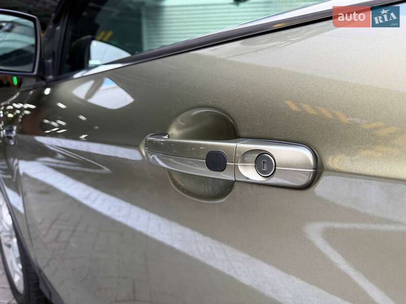 Позашляховик / Кросовер Ford Escape 2013 в Києві