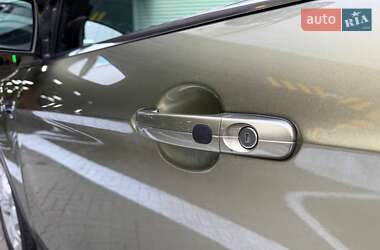 Внедорожник / Кроссовер Ford Escape 2013 в 