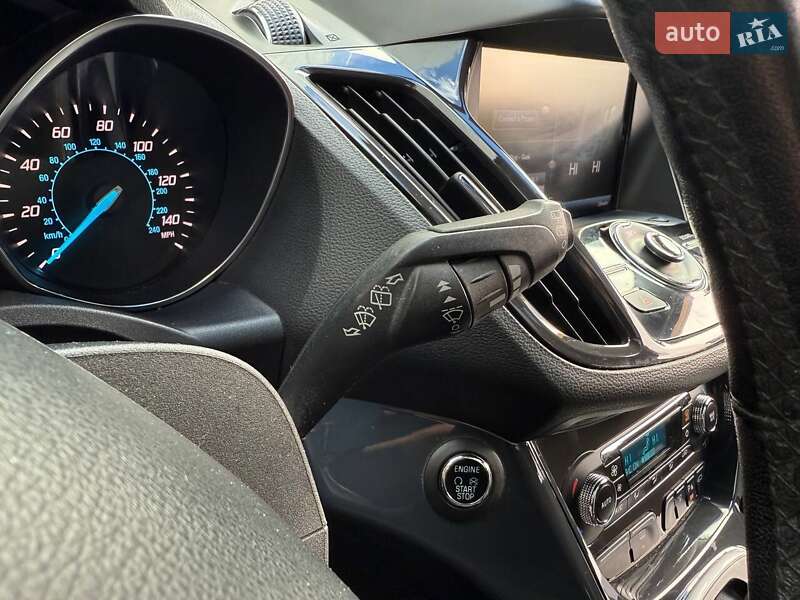 Позашляховик / Кросовер Ford Escape 2013 в Києві