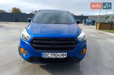 Внедорожник / Кроссовер Ford Escape 2016 в 