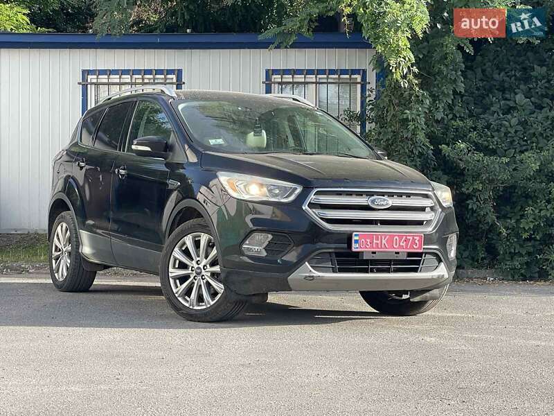 Внедорожник / Кроссовер Ford Escape 2016 в 