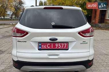 Внедорожник / Кроссовер Ford Escape 2014 в 
