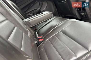 Внедорожник / Кроссовер Ford Escape 2014 в 