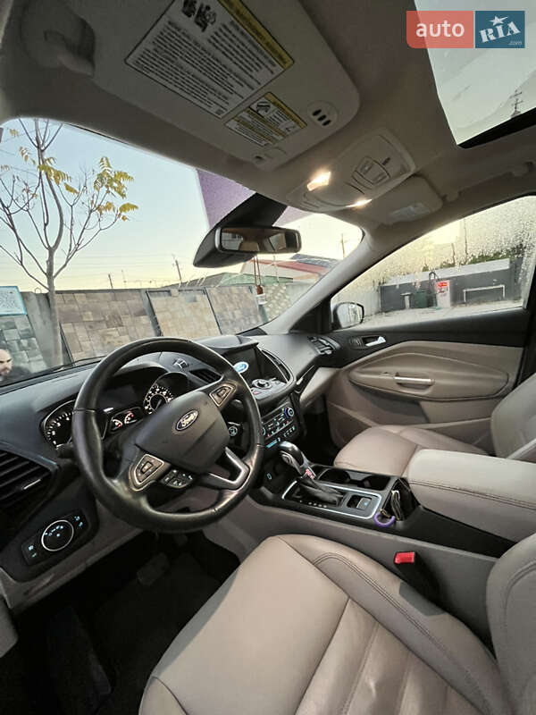 Внедорожник / Кроссовер Ford Escape 2018 в Килии фото 21 Внедорожник / Кроссовер Ford Escape 2018 в Килии