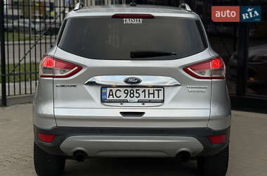 Позашляховик / Кросовер Ford Escape 2013 в 