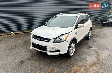 Внедорожник / Кроссовер Ford Escape 2016 в Харькове