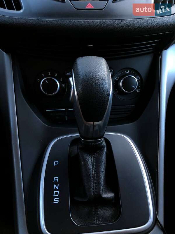Внедорожник / Кроссовер Ford Escape 2013 в Одессе