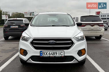 Позашляховик / Кросовер Ford Escape 2019 в  фото 5 Позашляховик / Кросовер Ford Escape 2019 в