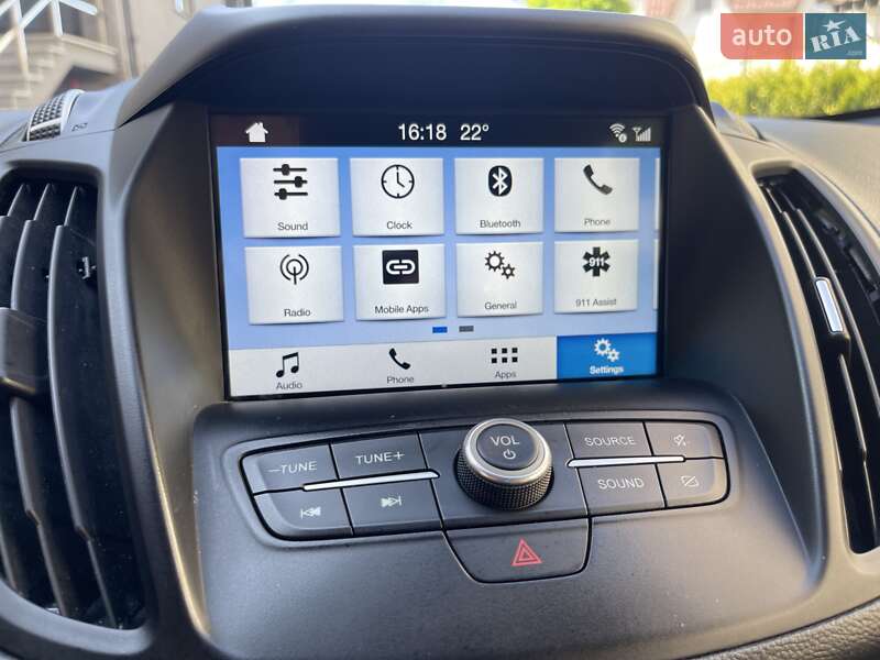 Внедорожник / Кроссовер Ford Escape 2018 в Стрые