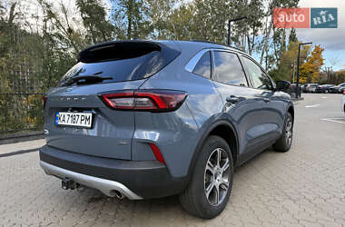 Внедорожник / Кроссовер Ford Escape 2024 в 