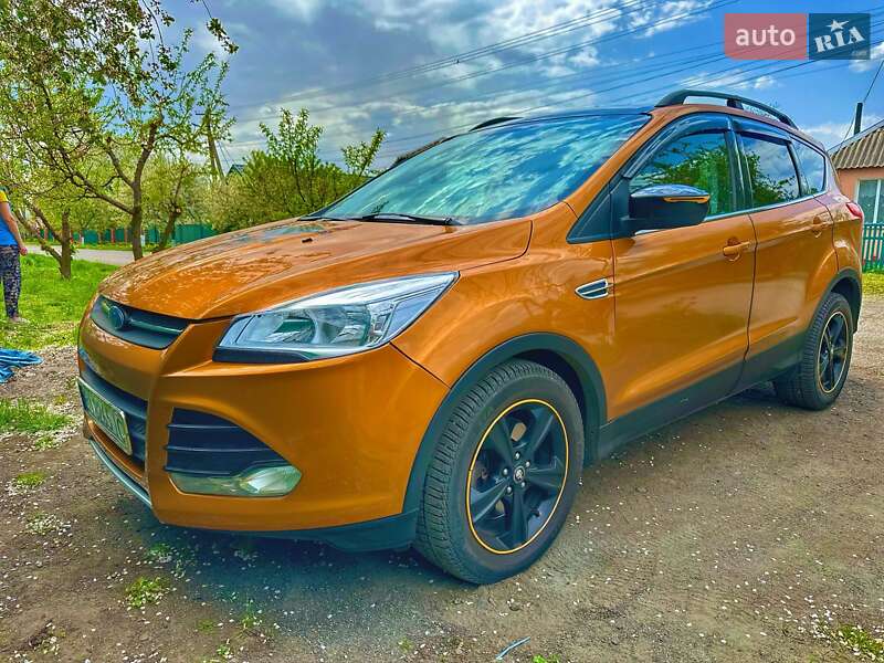 Внедорожник / Кроссовер Ford Escape 2016 в Диканьке