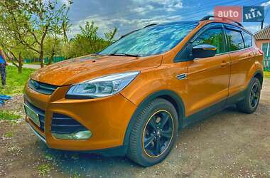 Позашляховик / Кросовер Ford Escape 2016 в 