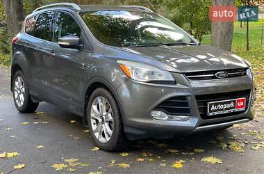 Внедорожник / Кроссовер Ford Escape 2013 в 