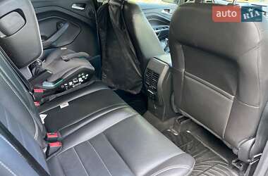 Внедорожник / Кроссовер Ford Escape 2013 в 