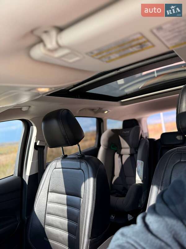 Внедорожник / Кроссовер Ford Escape 2016 в Одессе фото 11 Внедорожник / Кроссовер Ford Escape 2016 в Одессе